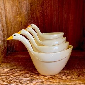 Vintage Nesting Geese Measuring cups